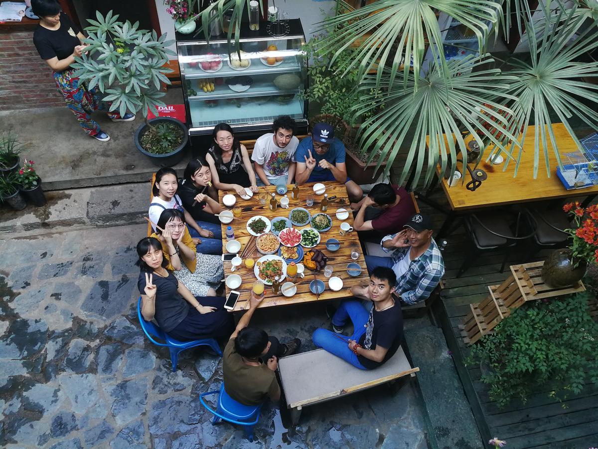 Dali Lao Shay Youth Hostel Екстериор снимка